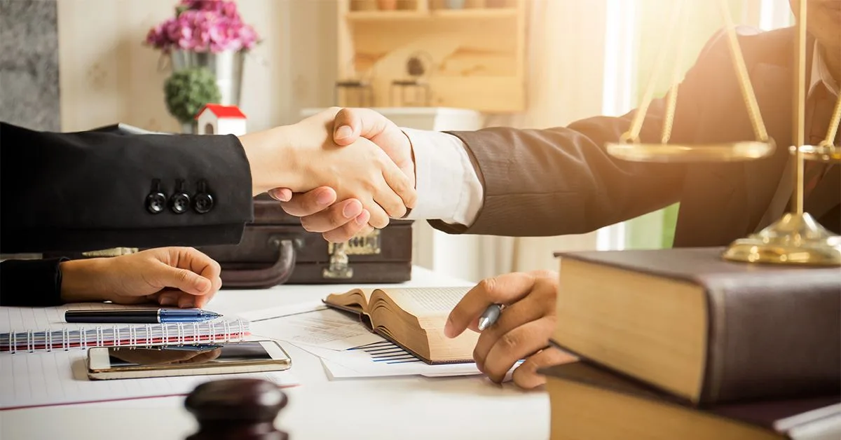 TOP REASONS TO HIRE A DWI LAWYER TO AVOID PENALTY AND IMPRISONMENT