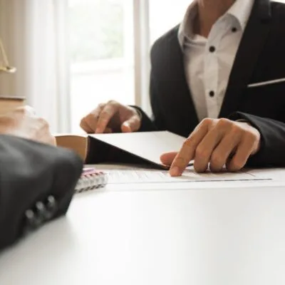 TRUCK ACCIDENT LAWYER: HOW YOUR ATTORNEY CAN HELP YOU GET THE COMPENSATION YOU DESERVE