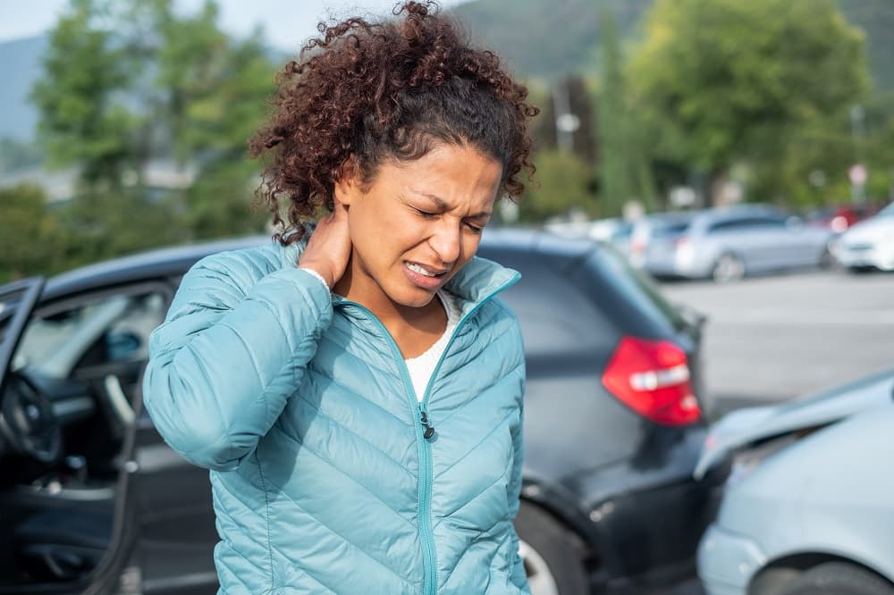 6 DELAYED SYMPTOMS YOU SHOULD LOOK OUT FOR AFTER A CAR ACCIDENT
